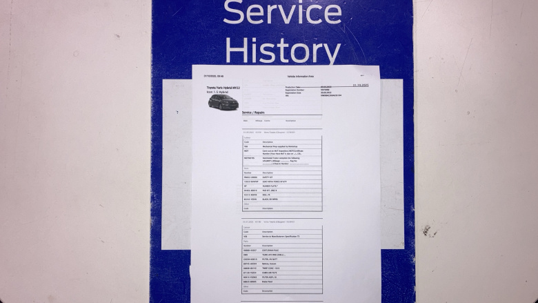 Toyota Yaris 1.5 Hybrid Icon 5dr CVT Hybrid Hatchback